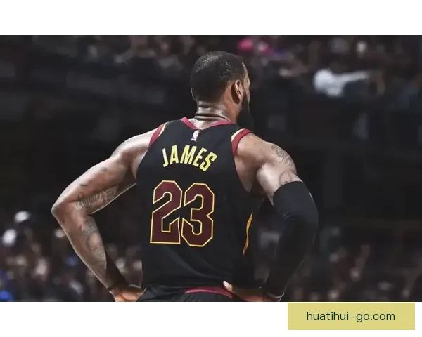 41岁詹皇单核冲击季后赛湖媒晒18詹高呼信赖死亡之瞳再临世 41岁詹皇单核冲击季后赛湖媒晒18詹高呼信赖死亡之瞳再临世